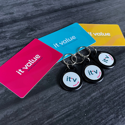 NFC pasjes en keytags
